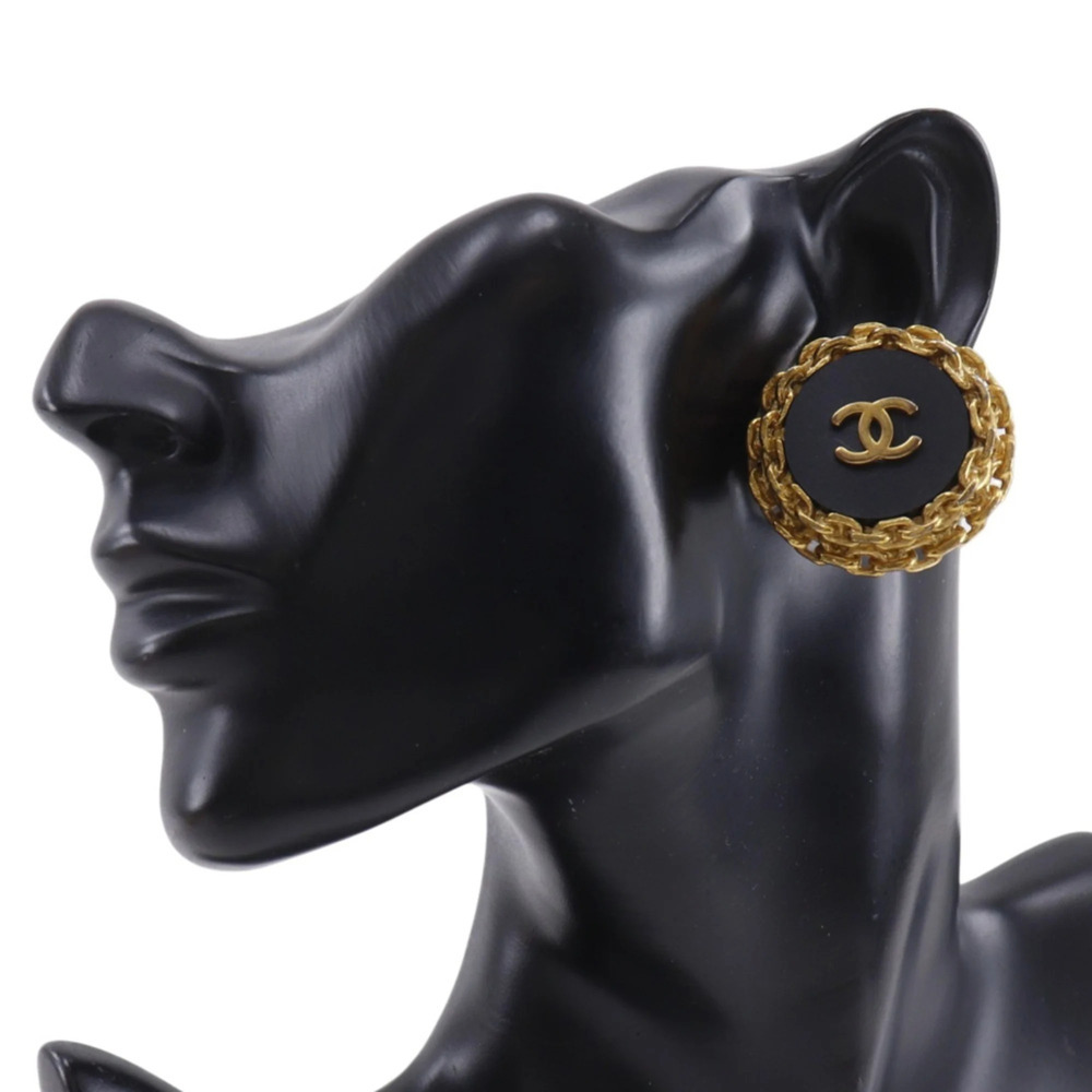 CHANEL Vintage Black Logo Earrings - Picture 2 of 15